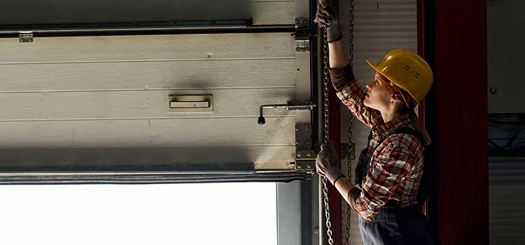 Addressing Common Garage Door Stoppage Issues in Bellwood, IL