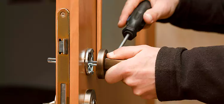 Semi Truck Locksmith Bellwood